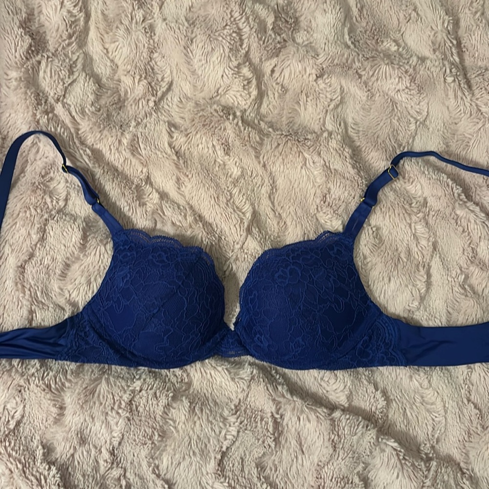 34A, dark blue,